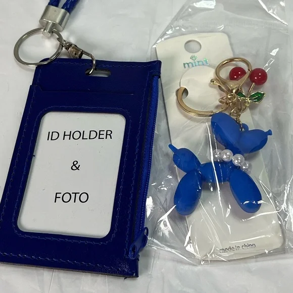 Id Card Holder Wristlet With Balloon Dog Charm Purse - Picture 6 of 6